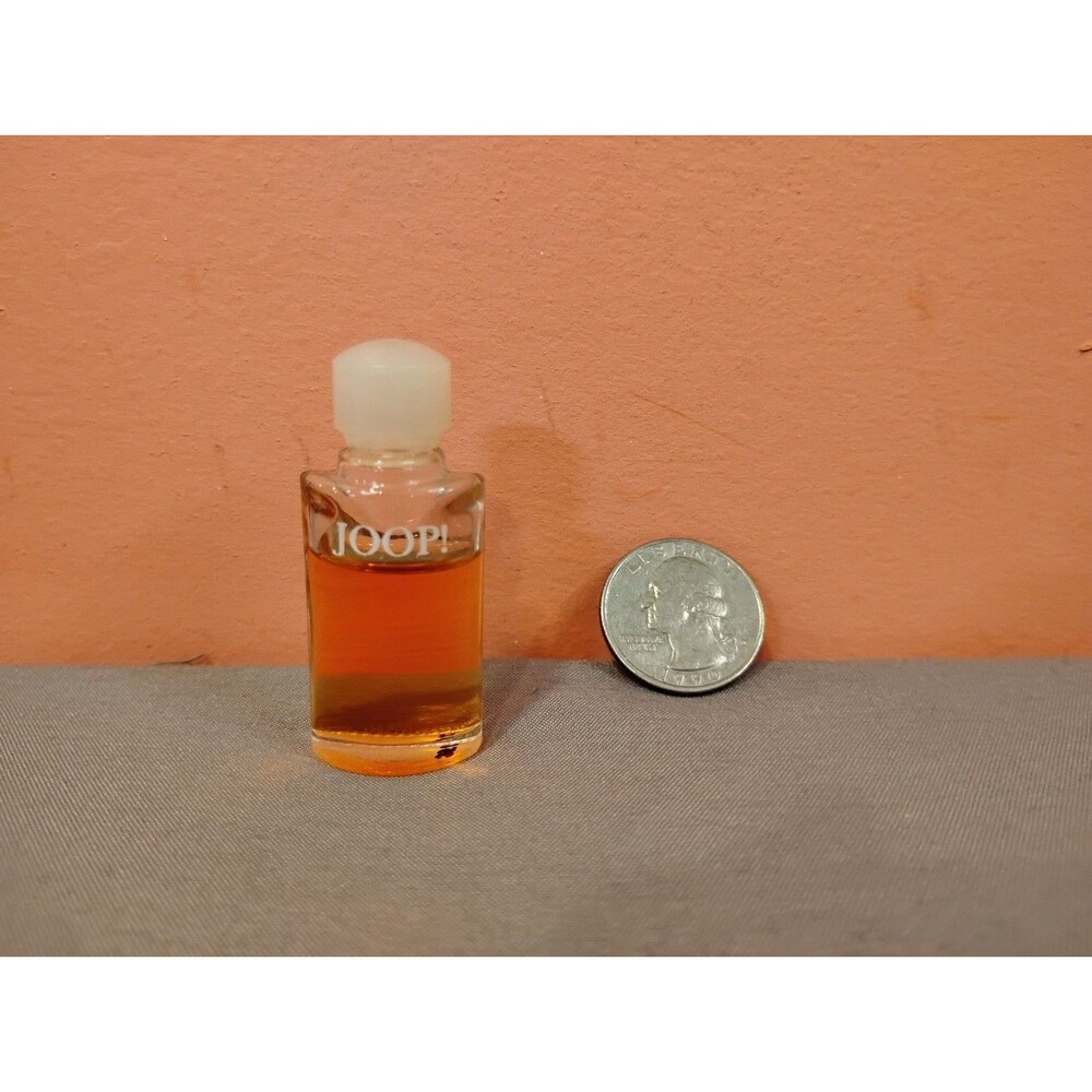 Women's Joop Eau de Toilette Splash Mini .17 fl oz 80%